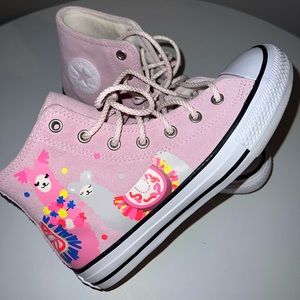 Converse Chuck Taylor All Star High Top. Llama sneaker. Pink. US size 4.